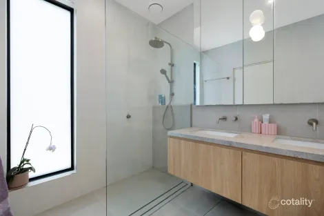 Property photo of 4/124 White Street Mordialloc VIC 3195