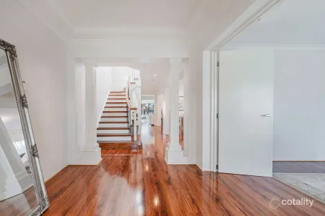 Property photo of 31 Rhine Drive Roxburgh Park VIC 3064