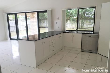 11 Canaipa Ct, Rothwell, QLD 4022