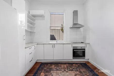 Property photo of 27 Fourth Road Armadale WA 6112