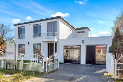 Property photo of 2 Keswick Court Delahey VIC 3037