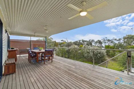 Property photo of 20 Seagull Drive Loch Sport VIC 3851