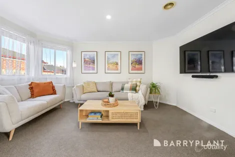 Property photo of 2/16 Stud Road Bayswater VIC 3153