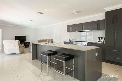 Property photo of 14 Crossley Avenue Epsom VIC 3551