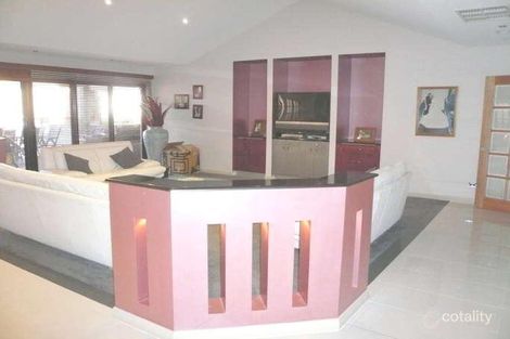 Property photo of 15 Kavanagh Street Jerrabomberra NSW 2619