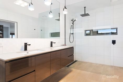 Property photo of 6 Amy Court Mansfield VIC 3722