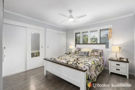 Property photo of 1/133 Central Street Labrador QLD 4215