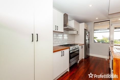 Property photo of 27 Bromfield Drive Kelmscott WA 6111