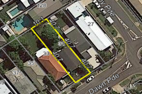Property photo of 31 Dawn Parade Miami QLD 4220