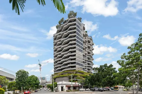 1310/62 Logan Rd, Woolloongabba, QLD 4102