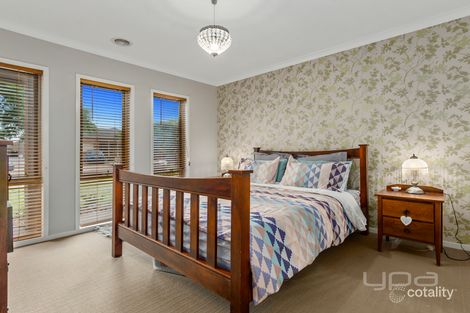 Property photo of 6 Gautam Grove Harkness VIC 3337