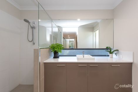 Property photo of 23 Stewartby Crescent Viveash WA 6056