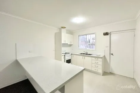 1/514 Kotthoff St, Lavington, NSW 2641