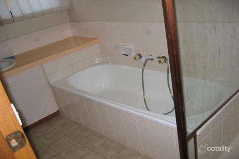 Property photo of 2 Warrick Grove Templestowe VIC 3106