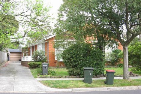 61 Oak Hill Rd, Mount Waverley, VIC 3149