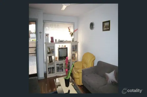 Property photo of 2/2 Clarke Street Thomastown VIC 3074