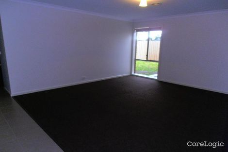 Property photo of 4 Stockwell Street Melton South VIC 3338