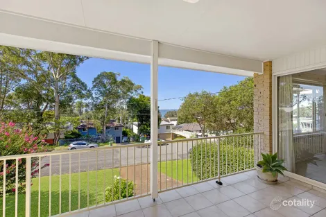 Property photo of 16 Donegal Road Berkeley Vale NSW 2261