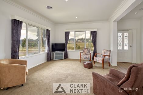 Property photo of 39 Manikato Drive Drouin VIC 3818