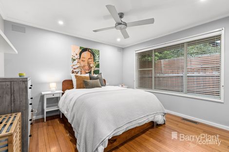 Property photo of 2/112-114 Henry Street Greensborough VIC 3088