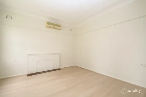 26 Treuer Pde, Yagoona, NSW 2199