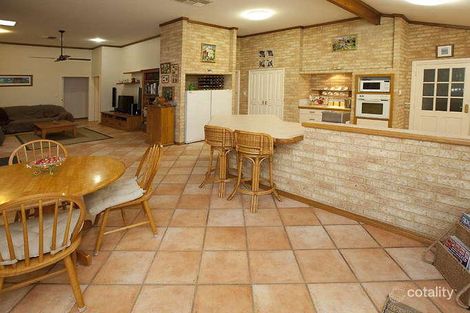 Property photo of 22 Tourmaline Gardens Forrestfield WA 6058