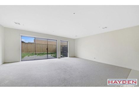 Property photo of 29 Aspect Avenue Ascot Vale VIC 3032