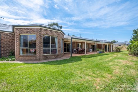 Property photo of 8 Holm Park Road Beaconsfield VIC 3807