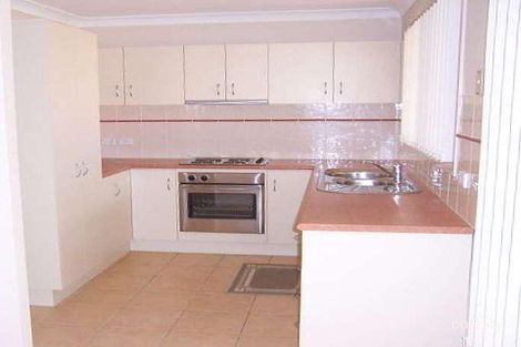 Property photo of 32 Lenola Crescent Blue Haven NSW 2262