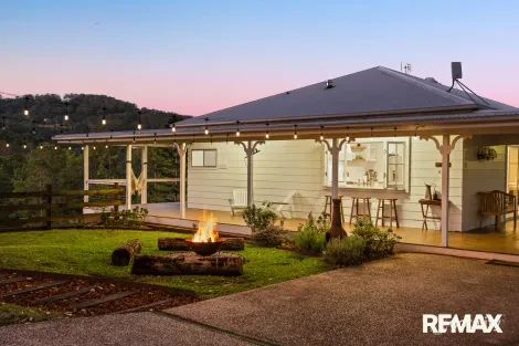 626 Blackall Range Rd, West Woombye, QLD 4559