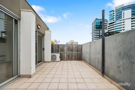 17/80 Dow St, Port Melbourne, VIC 3207