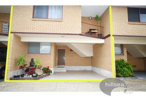 2/9 Proud St, Labrador, QLD 4215