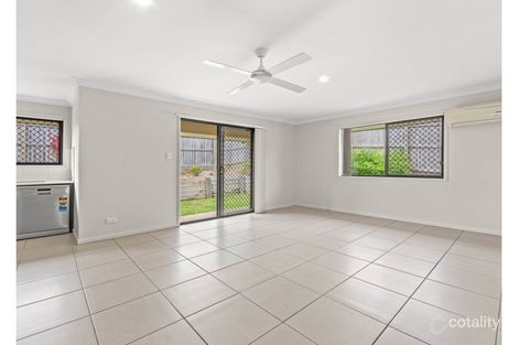 Property photo of 7 Edgeware Road Pimpama QLD 4209