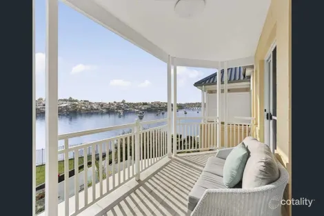Property photo of 34 Rosemeadow Drive Cabarita NSW 2137