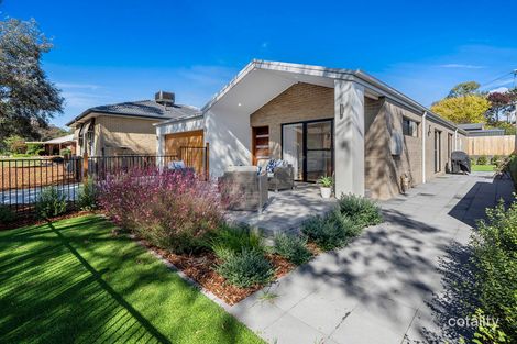 Property photo of 2 Dyer Place Wanniassa ACT 2903