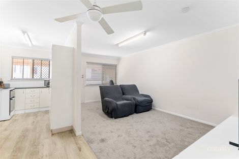 Property photo of 2/14 Harold Street Holland Park QLD 4121