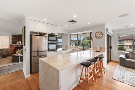 Property photo of 36 Ocean View Road Freshwater NSW 2096