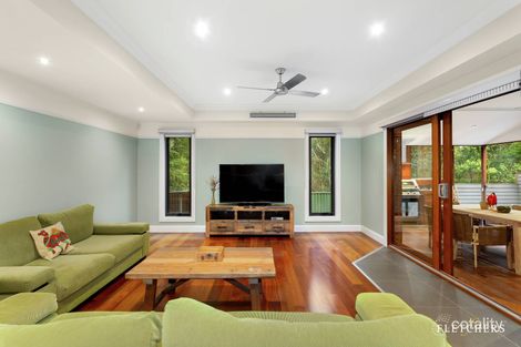 Property photo of 9 Manor Green Macleod VIC 3085