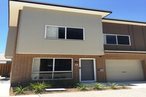 9/39 River Rd, Bundamba, QLD 4304