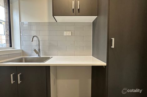 2/97 Barton St, Reservoir, VIC 3073