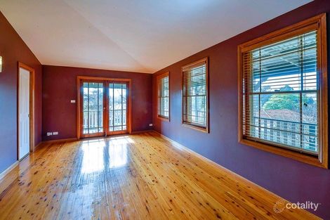 Property photo of 3 Whitfield Place Picton NSW 2571