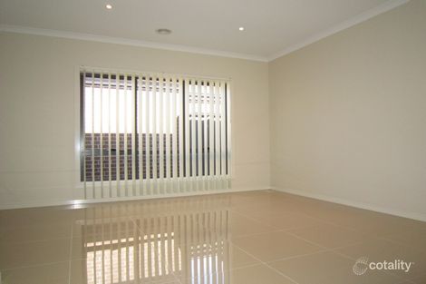 Property photo of 39 Cockatiel Circuit Craigieburn VIC 3064