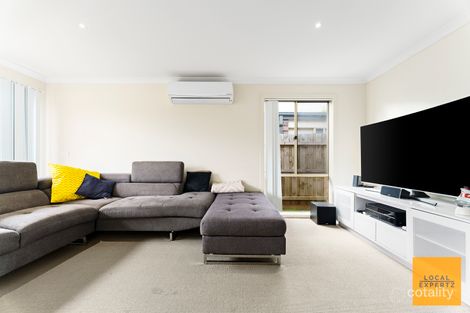 Property photo of 5 Daniel Drive Melton South VIC 3338