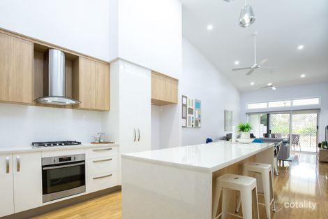 Property photo of 2/23 Oceanview Street Point Vernon QLD 4655