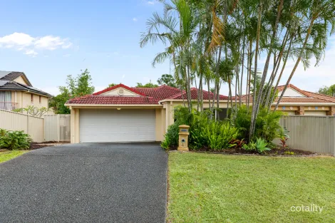 4 Colorado Cct, Parkwood, QLD 4214
