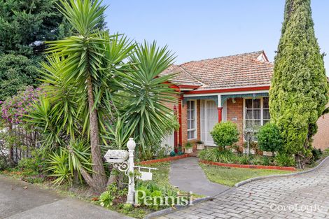 Property photo of 1/2 McCarron Parade Essendon VIC 3040