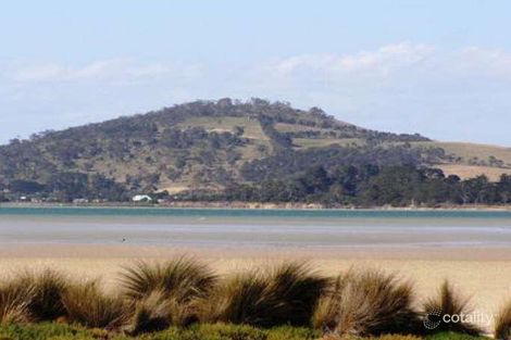 Property photo of 82 Bicheno Street Clifton Beach TAS 7020