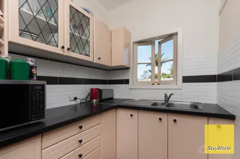 Property photo of 70 Dawson Road Upper Mount Gravatt QLD 4122