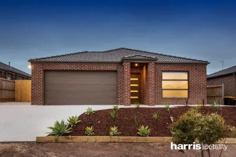 Property photo of 3 Chardia Court Brookfield VIC 3338