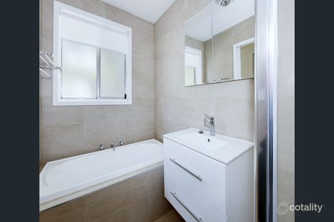 Property photo of 126 Ripplebrook Drive Broadmeadows VIC 3047